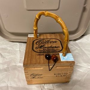 Unique, cigar box bag